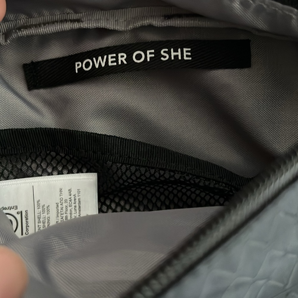 NWOT Athlete Black Crossbody Belt Bag - Picture 8 of 8